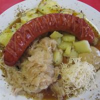 Käsekrainer im Gasthof Geislerhof